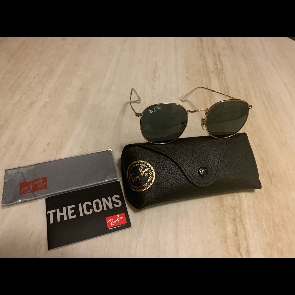 Ray ban